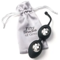 Fifty Shades Of Grey Boules De Geisha Delicious Pleasure 8 Fifty Shades Of Grey Boules De Geisha Delicious Pleasure -SexToys Soldes Boutique fifty shades of grey delicious pleasure 2